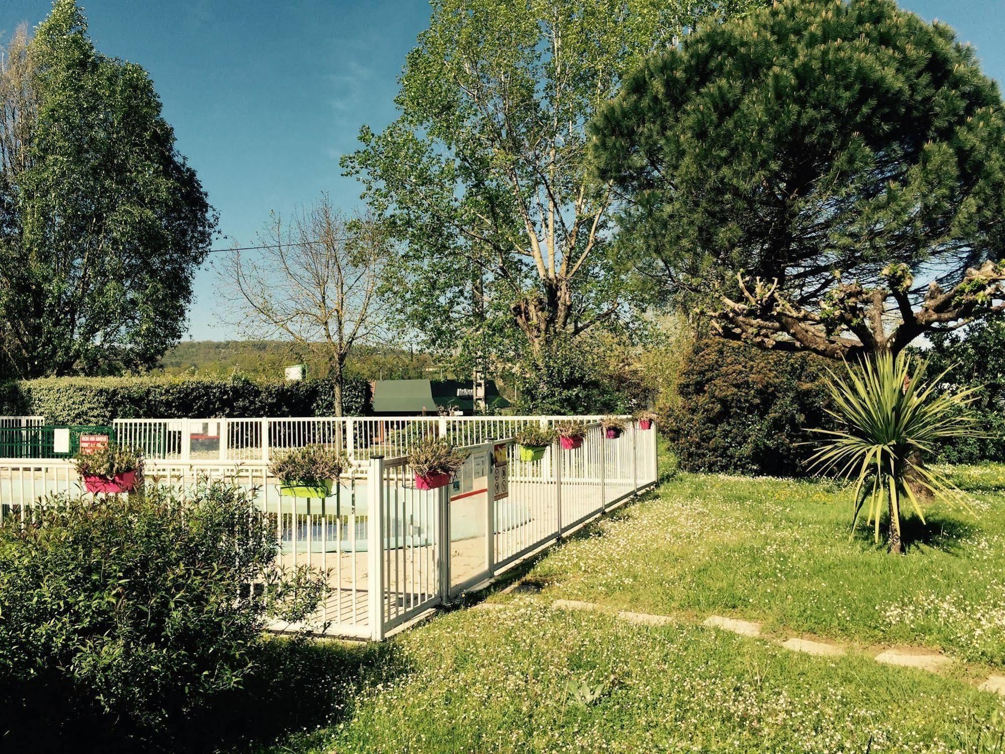 Regourd Hotel Cahors Exterior photo
